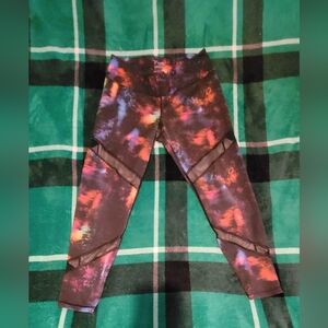 OLD NAVY Active Capris Multicilored Size L